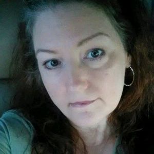 Meet your Posher, Pam